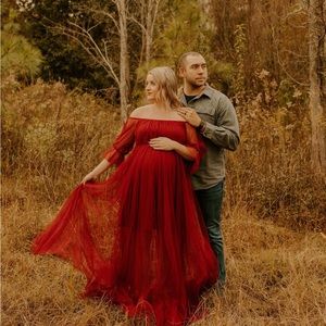 Elegant Red Off-Shoulder Maxi Dress
